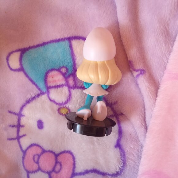 The Smurfs- Smurfette Figurine - Picture 2 of 2